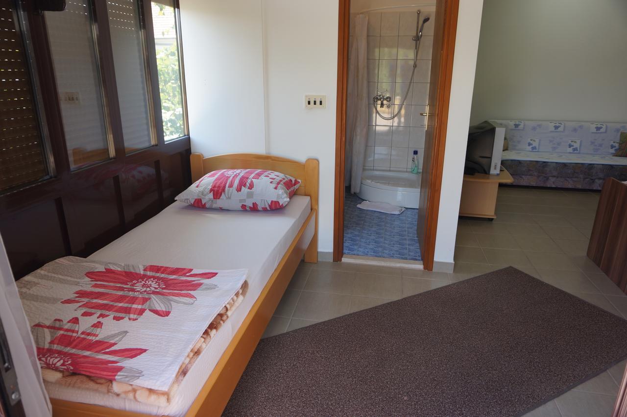 Apartments Bozic Trebinje Luaran gambar